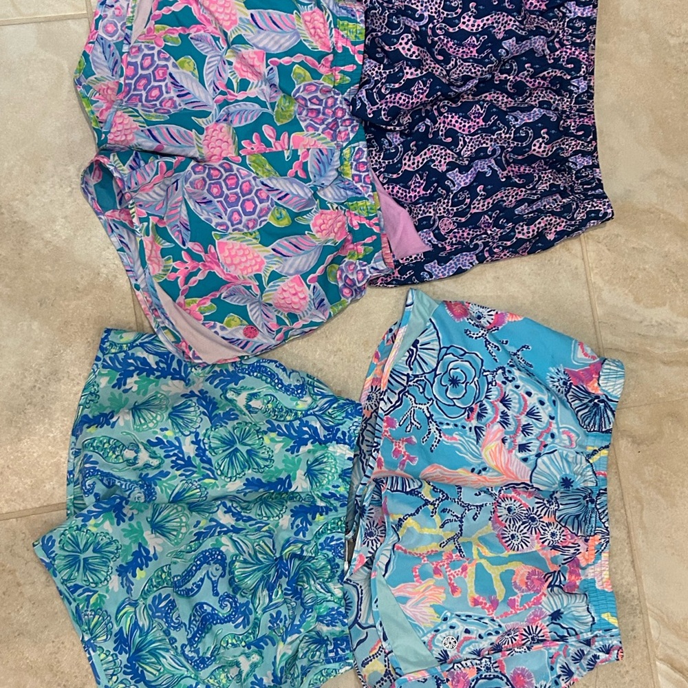 Lilly Pulitzer (4) pairs  lux shorts xs